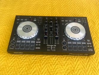 Pioneer DJ Performance DJ Controller DDJ-SB3