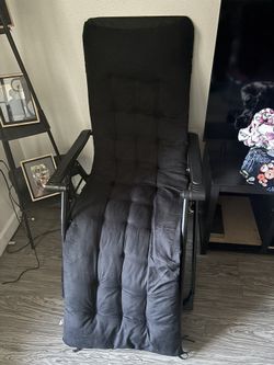 Gravity Chair