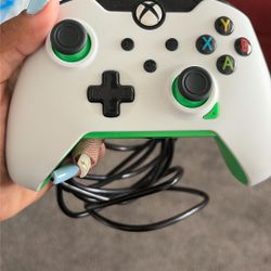 Xbox controller (corded)