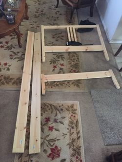 Twin bed w bed frame oak wood