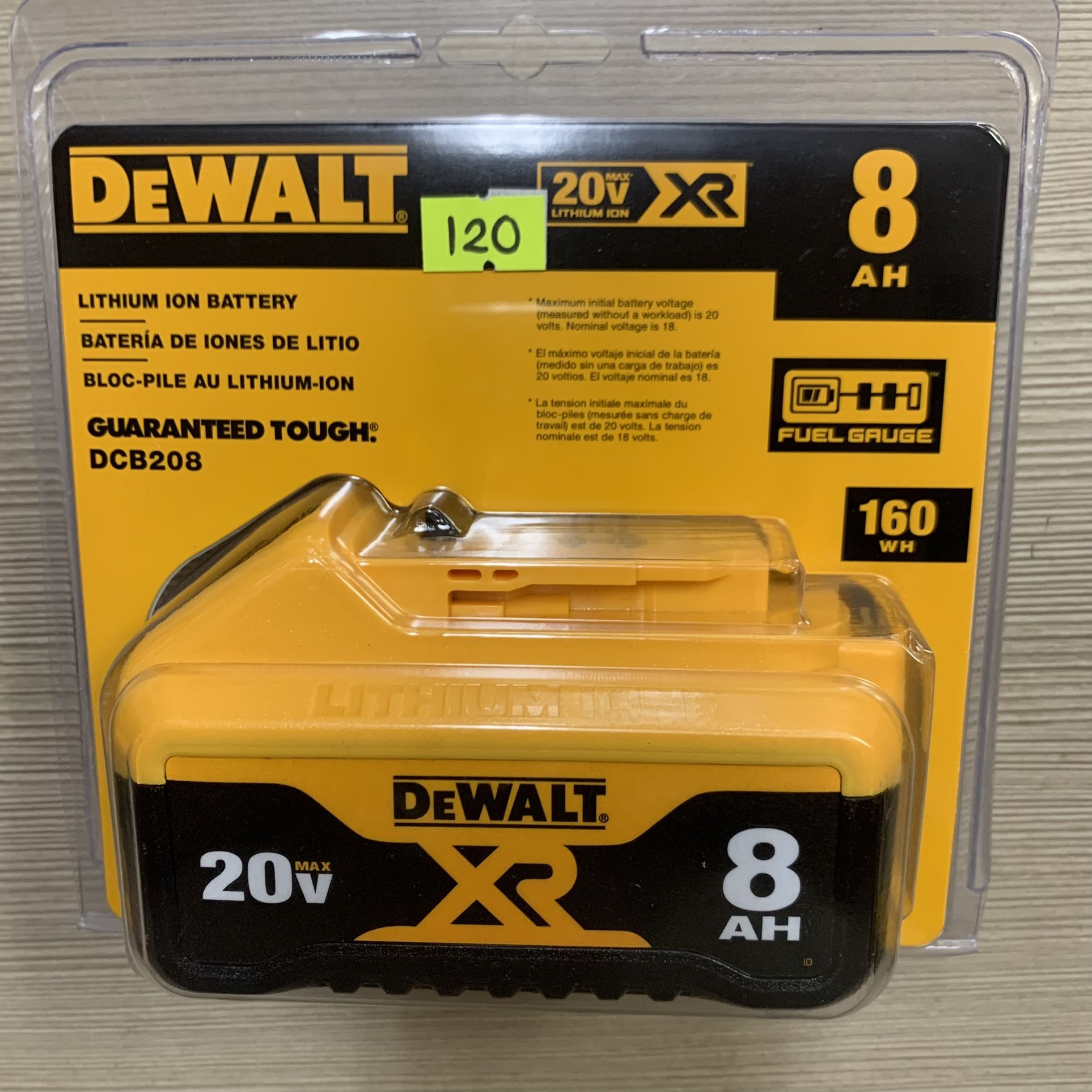 Dewalt New  8ah Battery 20v XR