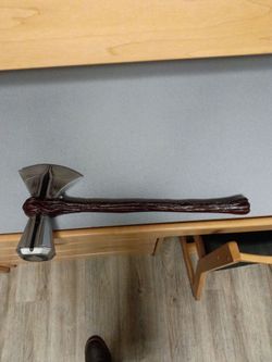 Thor Stormbreaker toy