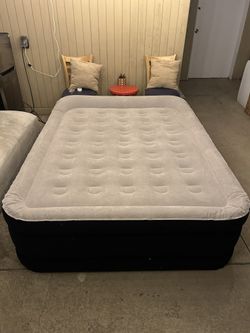 King Koil Queen Size Air Mattress