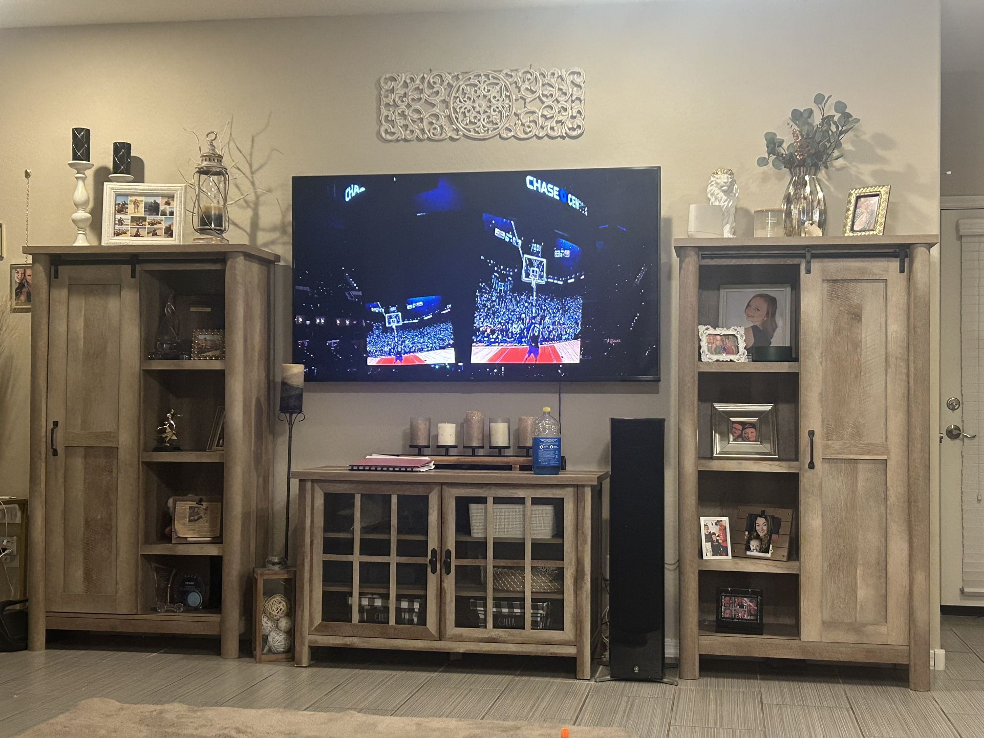 Tv Stand And Bookshelves