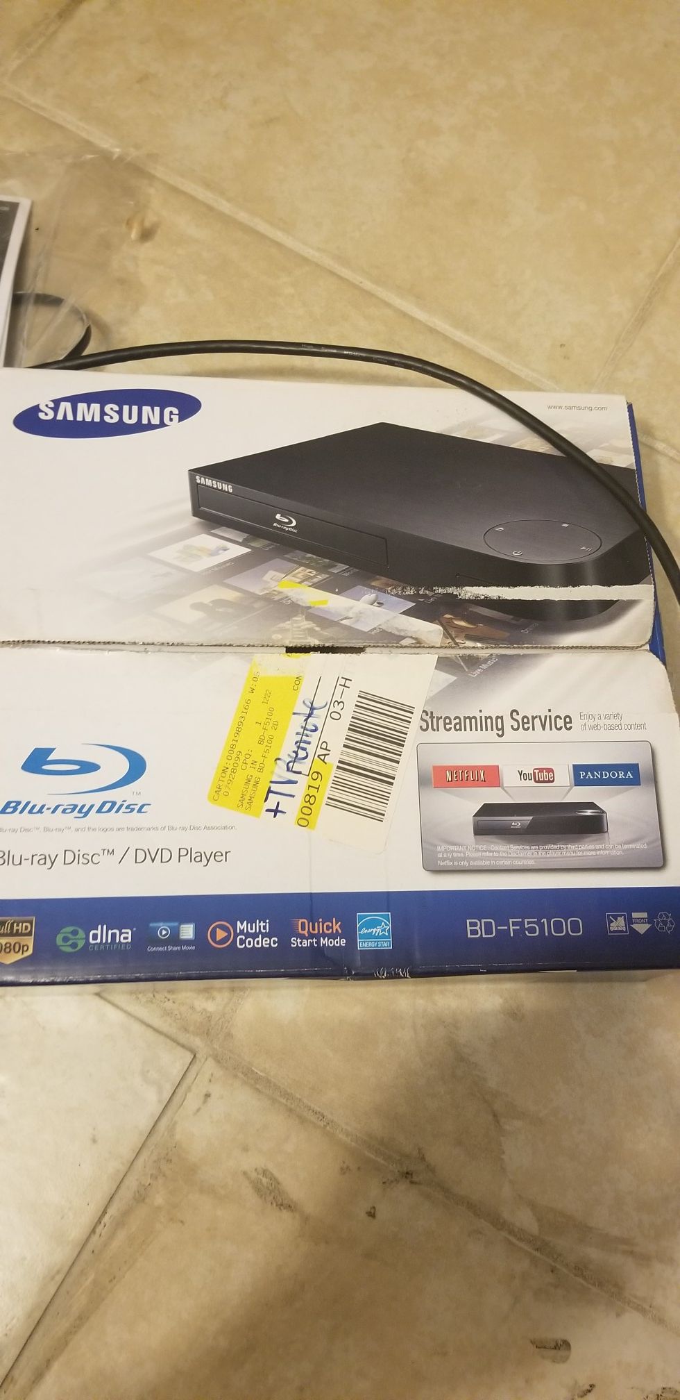 Samsung Blu-ray DVD player with streaming services