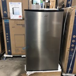 Comfee 3.1cu ft Mini Fridge
