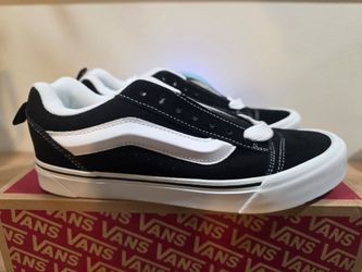 Vans Knu Skool - Black/White - Men's 10