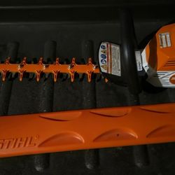 STIHL HEDGER TRIMMER  with BATTERY