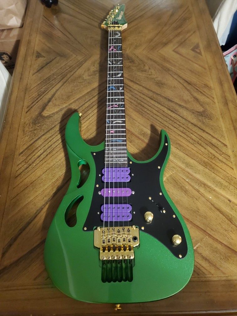 Ibanez Pia Clone