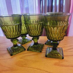 Lot of 5 Vintage Indiana Glass Mt. Vernon Avocado Green Pedestal Champagne Sherbet Cups