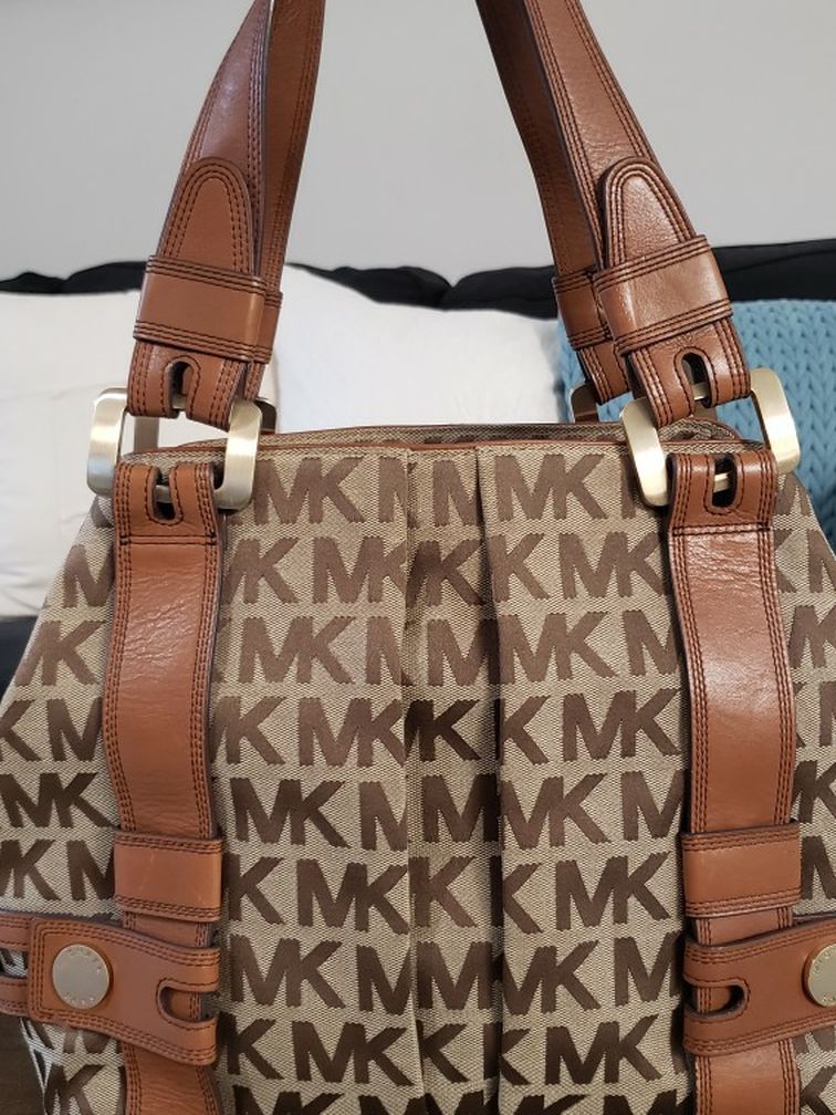 MICHAEL KORS Harness Signature Grab Shoulder Bag - Tan Brown Canvas Leather Hobo Bag