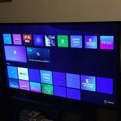 Xbox Series X Halo Infinity Anniversary Edition.