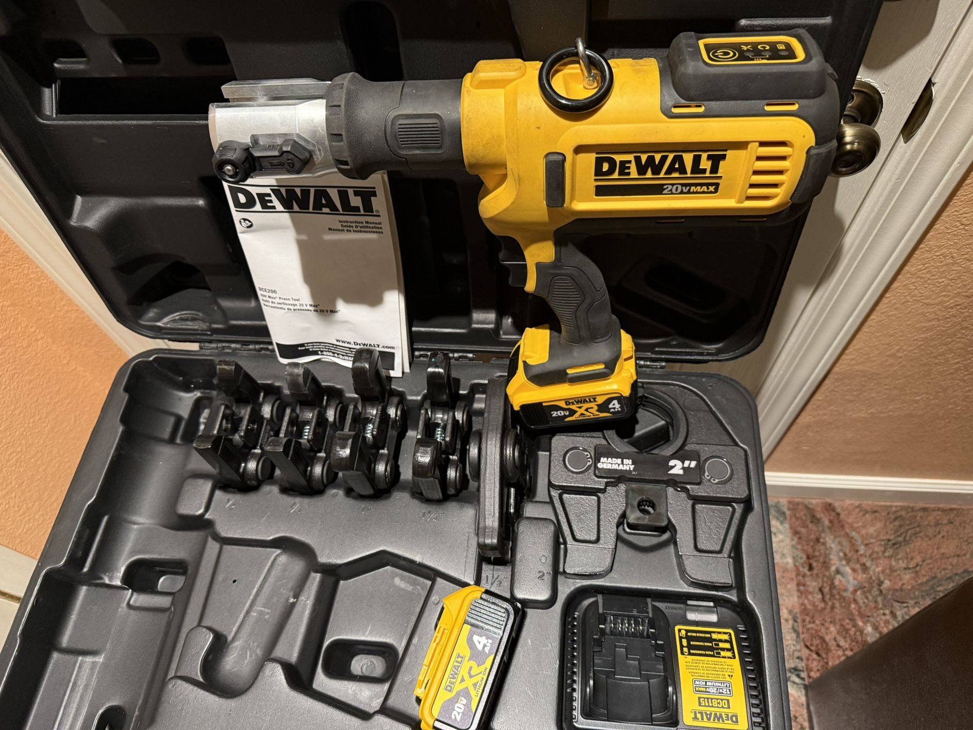 Dewalt Cordless Press Tool Kit ( Read Description Below )
