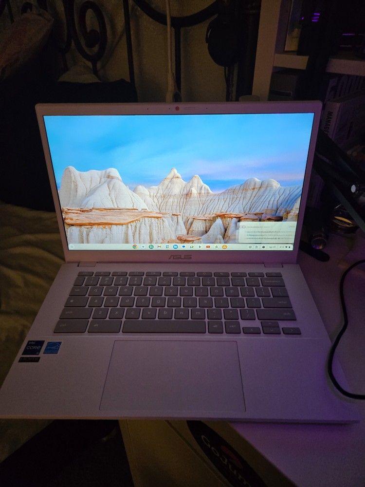 ASUS - CX3402 14" FHD Touch Screen Chromebook Plus Laptop with Google AI - Intel Core i5 - 8GB