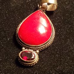 Pendant Pear Shaped Red Coral & Garnet In Sterling Silver 