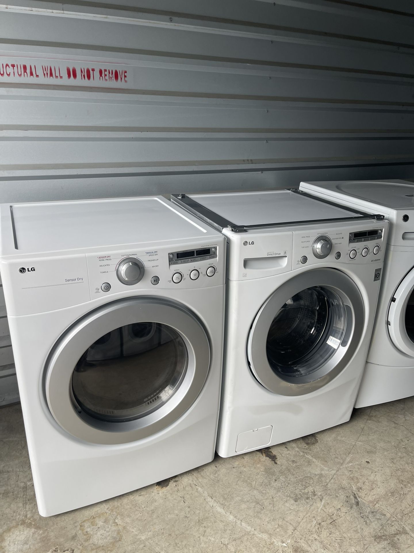 LG Washer And Dryer Set