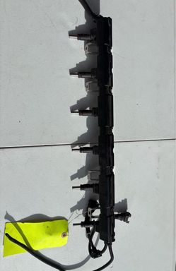 06 BMW 325i Injectors