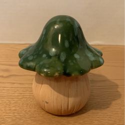Small green glazed pottery mushroom 4 1/2” x 4” decor  A8