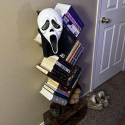 Bookshelf 