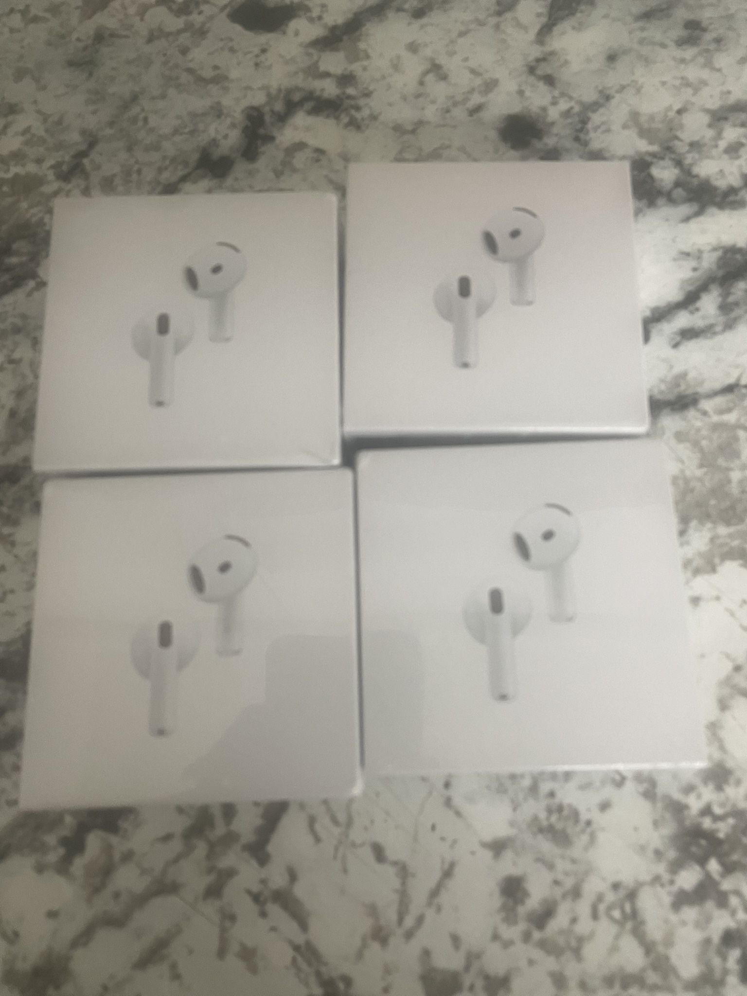 AirPod Gen 4
