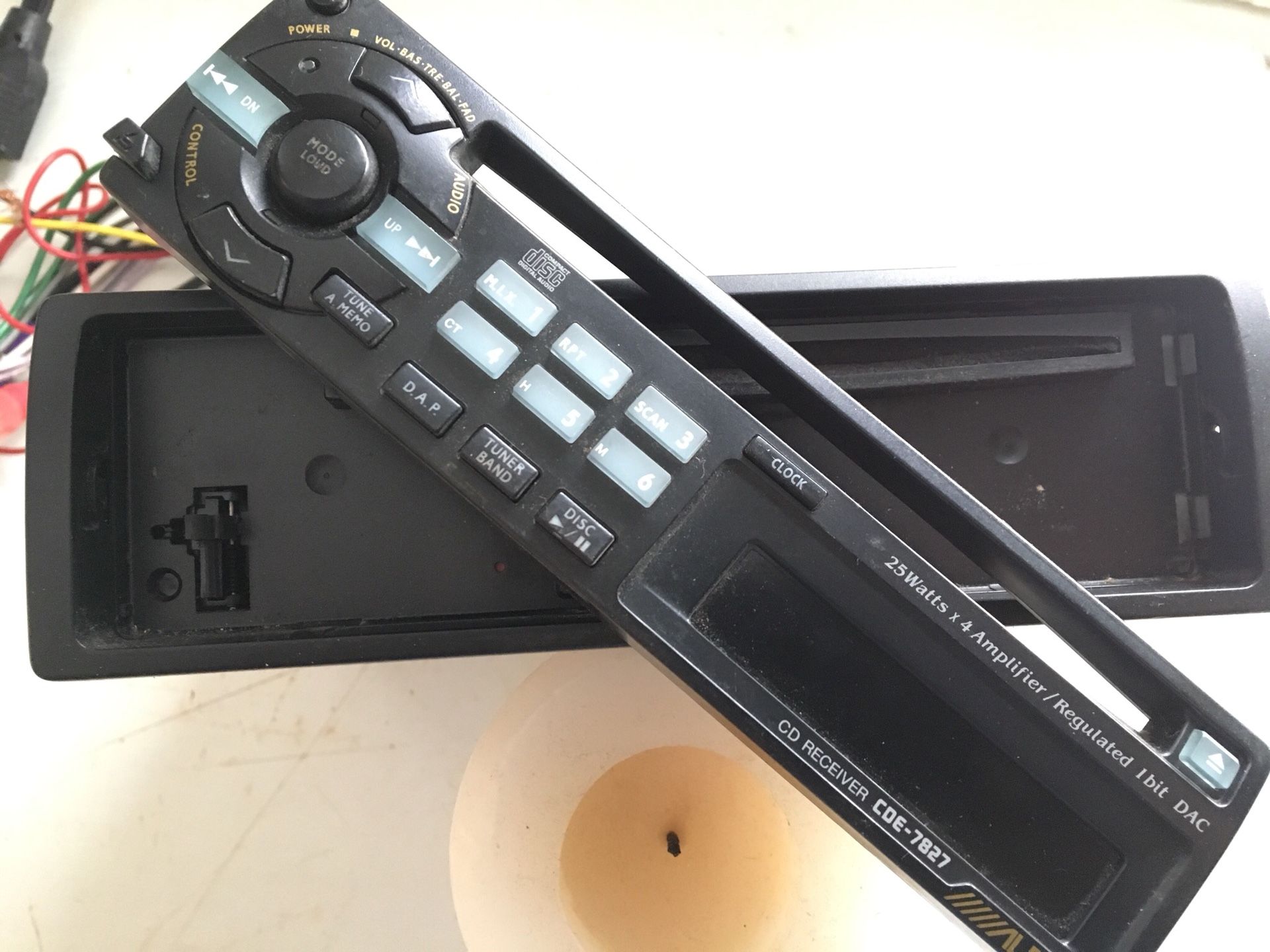 Alpine CDE-7827 in dash CD player radio receiver