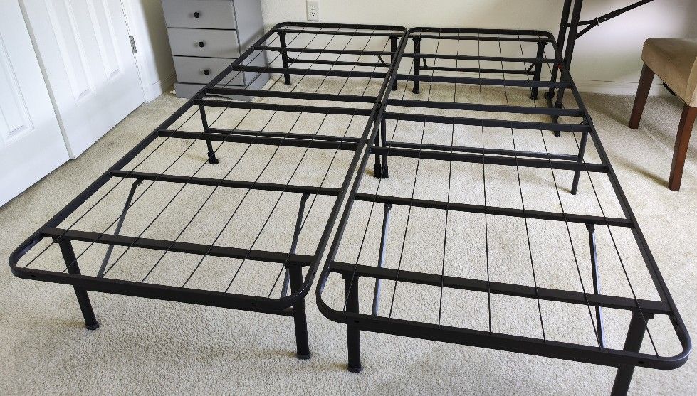 Sturdy Foldable Queensize Metal Bed Frame