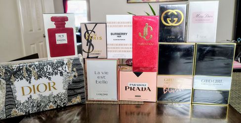 Beautiful woman's fragrances