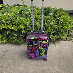 Xpress Rolling Expanding Suitcase 