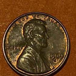 Rare 1969 Pennie With a S under The Year It Was Made