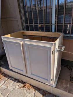 Bathroom Vanity Cabinet 3 ft.