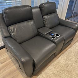 Recliner @ L💥💥K. Great piece