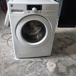 Washer Kenmore Everything Is Good Working Condition 3 Months Warranty Delivery And Installation 