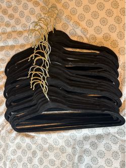 Black Velvet Hangers - 26 count