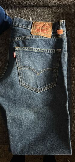 Levi’s  $10