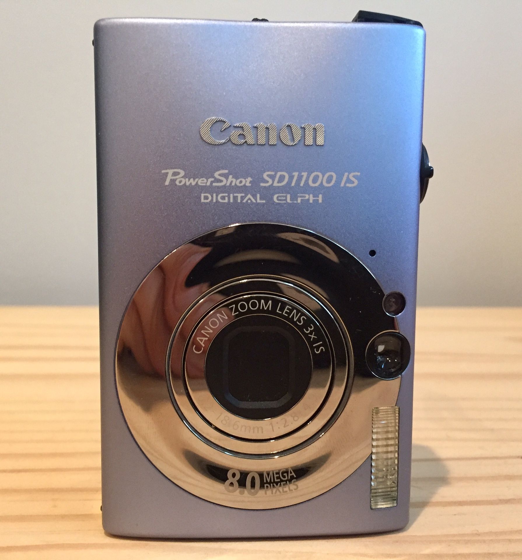 Canon PowerShot SD1100 IS Digital ELPH Camera