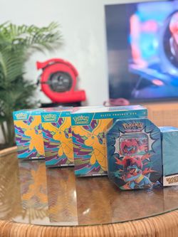 Pokémon TCG Ascended Hero’s Bundle