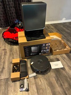 Narwal robot vacuum