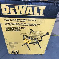 DeWalt Saw