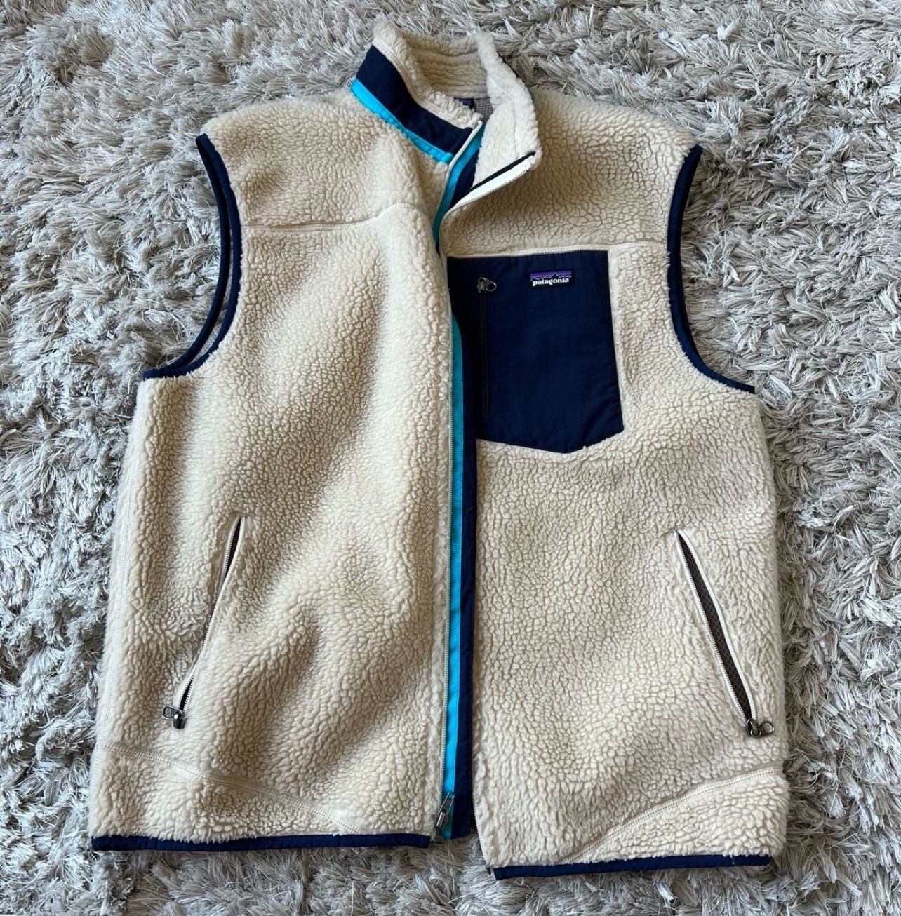 Patagonia Sherpa Fleece Vest Size L