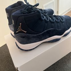 Air Jordan 11 Navy Size 6.5 W 5 M