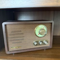 Retro Style Radio
