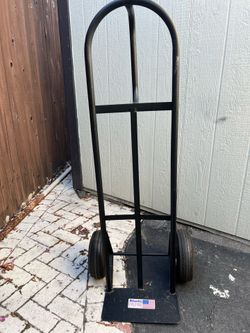 D-Handle Truck