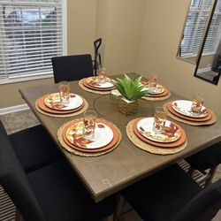 Dinning Room Table