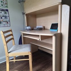 Bunk bed set.