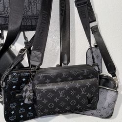 Louis Vuitton cross back