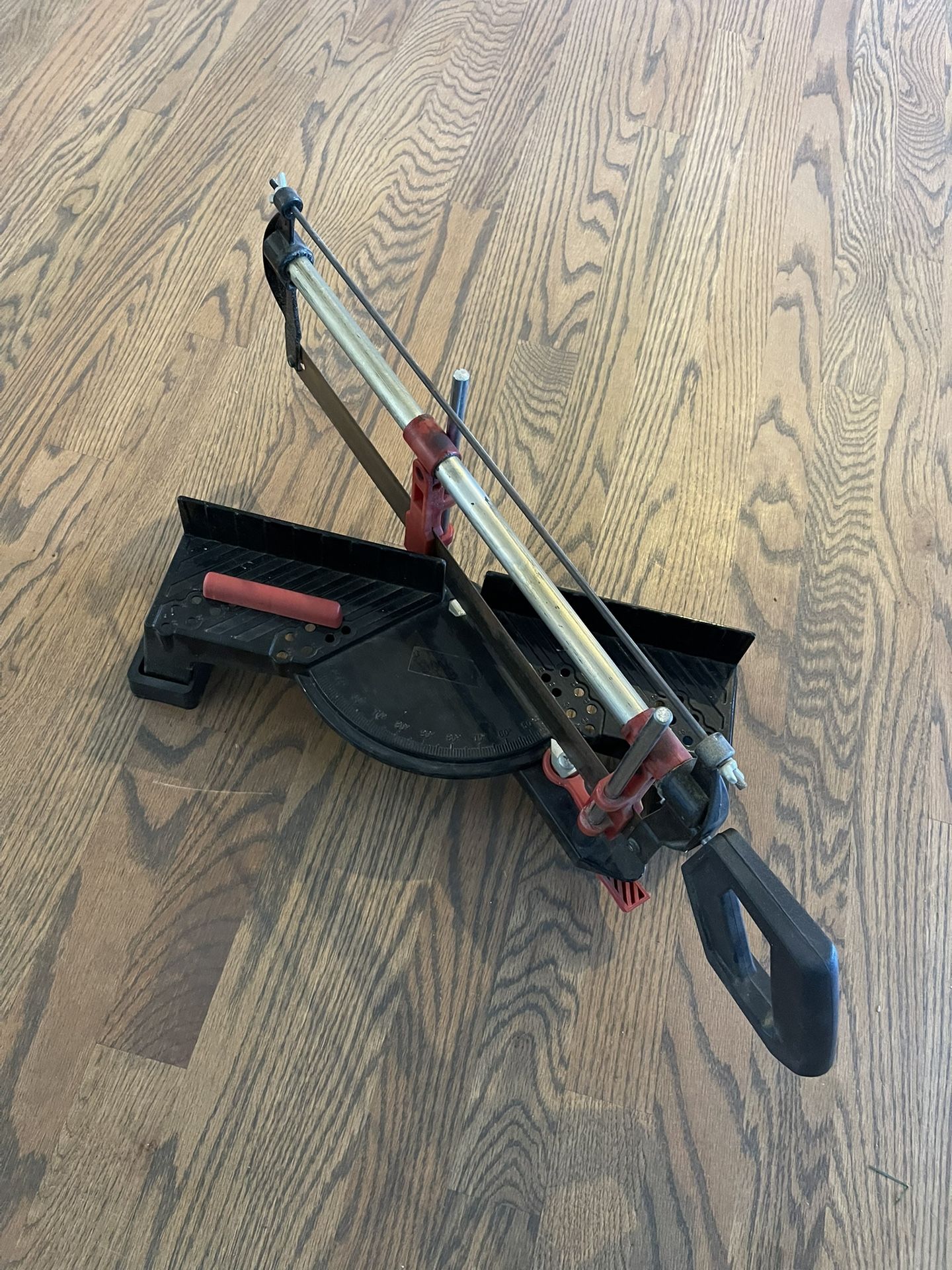 Adjustable Miter Saw