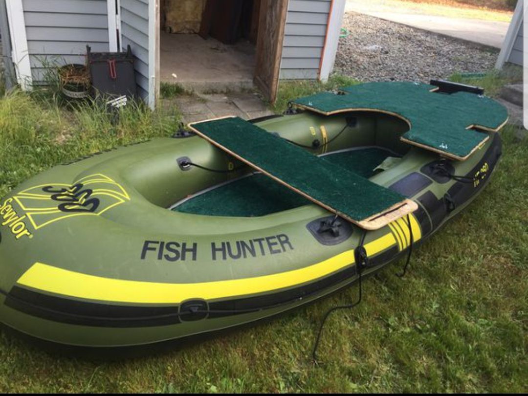 Sevylor fishhunter 360 w/custom board floor and mount