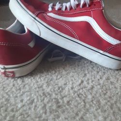 Old Skool Racing Red/true White Van's Size 9.5