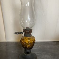 Vintage Antique Rare Oil Kerosine Victorian  Lamp 12” tall Fall Key Lift Burner Amber & Etched Glass