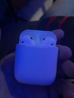 AirPods